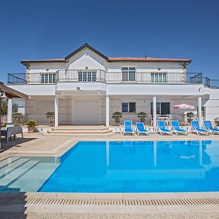 Papas Family Villa Paralimni Ngoại thất bức ảnh