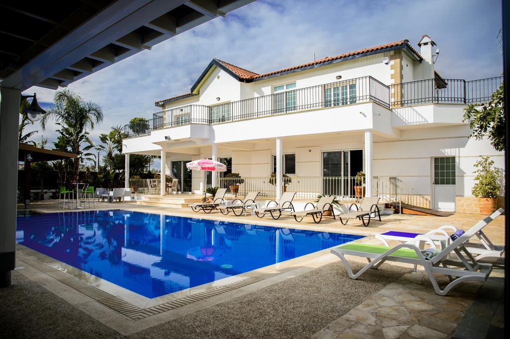 Papas Family Villa Paralimni Phòng bức ảnh