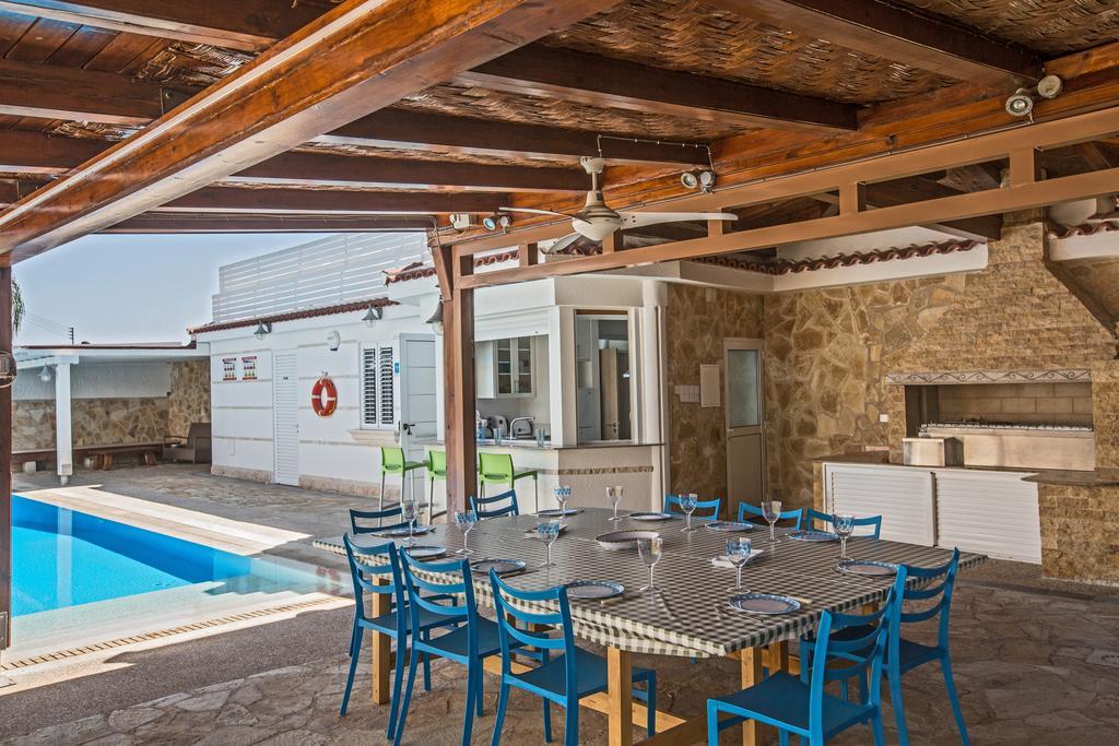 Papas Family Villa Paralimni Ngoại thất bức ảnh