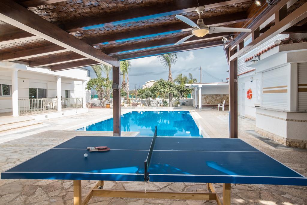 Papas Family Villa Paralimni Ngoại thất bức ảnh