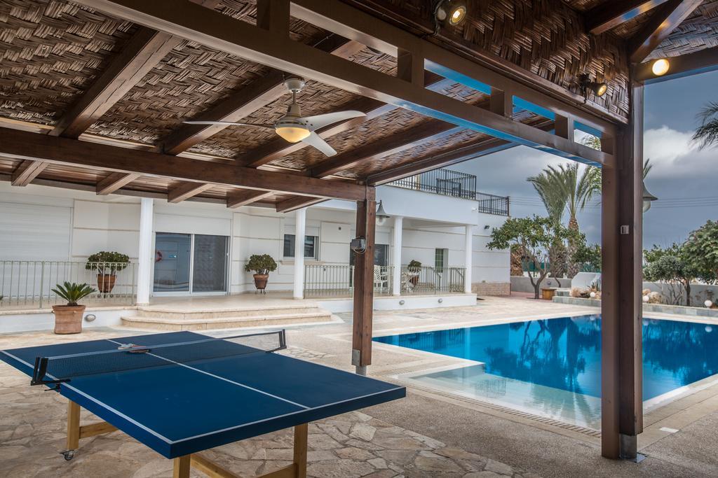 Papas Family Villa Paralimni Ngoại thất bức ảnh